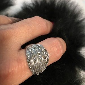 Fine Silver 950 Ring & Marcasite aplications /New/